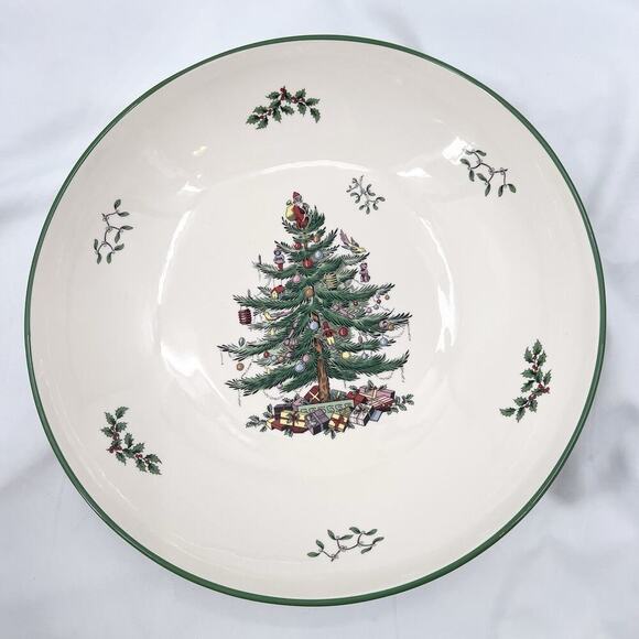 Spode Christmas Tree Porcelain 13 Inch Pasta Bowl - Picture 2 of 9